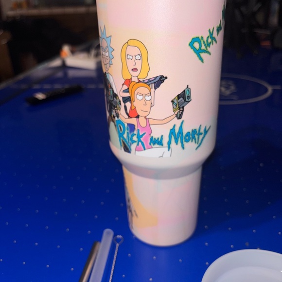 Rick & Morty’s Stanley - Picture 7 of 9